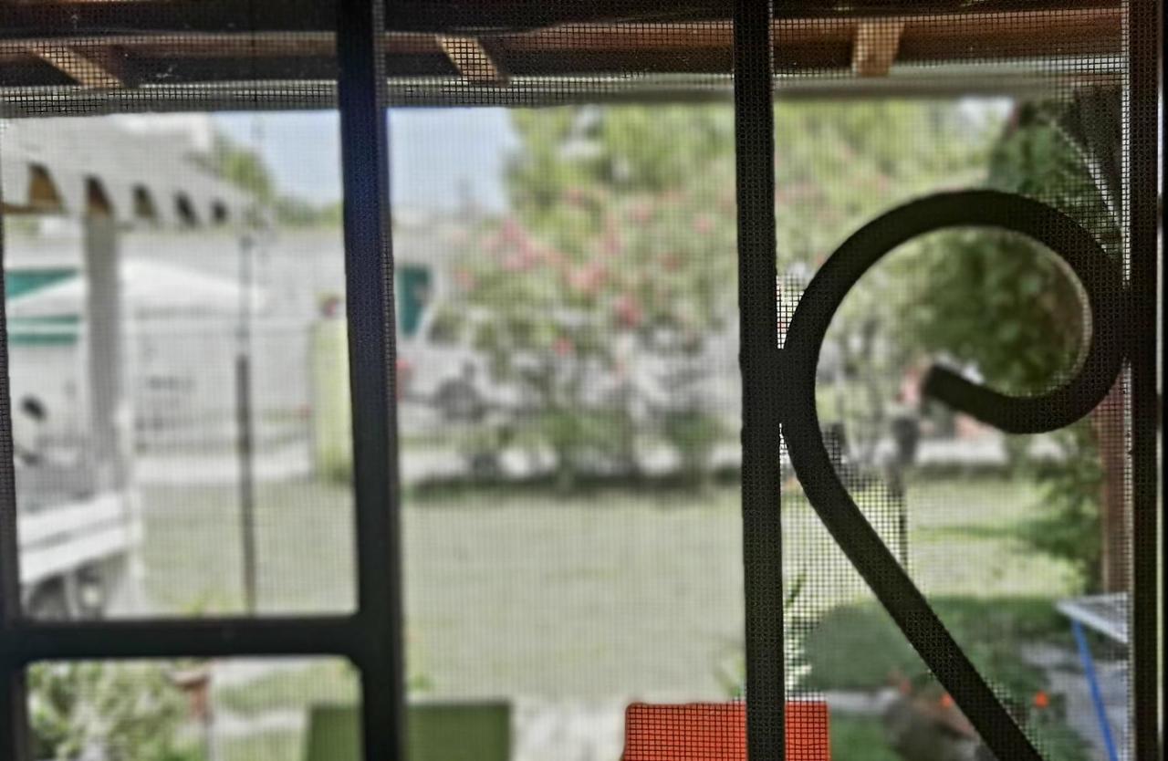 Kolonia E Artistave Appartement Velipojë Buitenkant foto