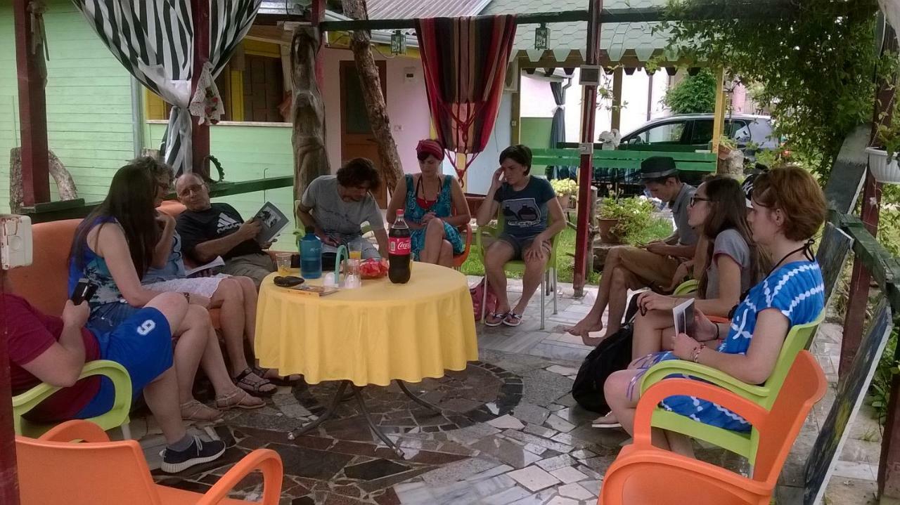 Kolonia E Artistave Appartement Velipojë Buitenkant foto